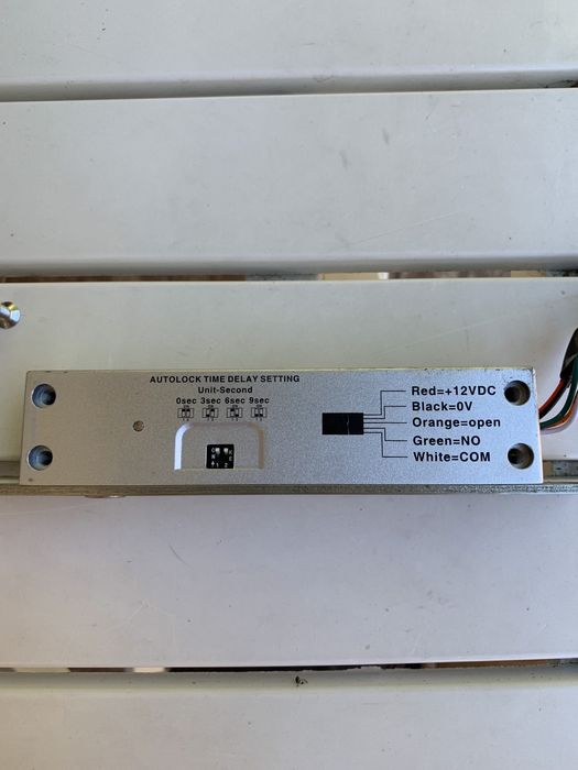 Fechadura eléctrica