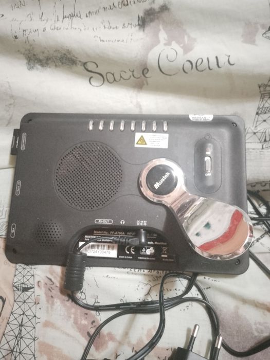 Цифрова фоторамка Mustek PF-A700A
Цифрова фоторамка Mustek PF-A700A –