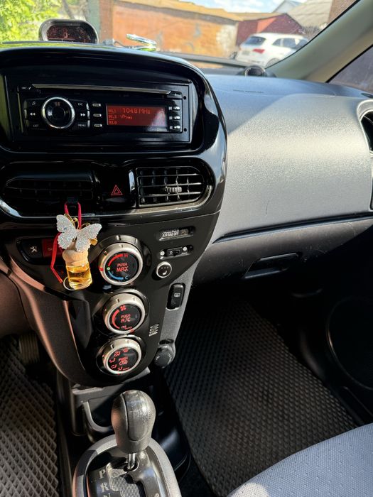 Peugeot iOn 2012 | Електромобіль | Автомат