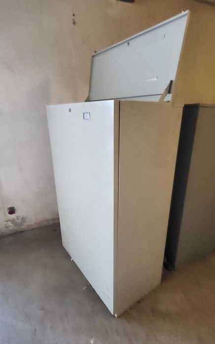 2 (dois)  arquivos metálicos verticais de desenhos tamanho A0