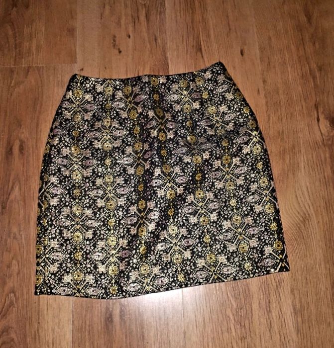 Spódniczka 36 S mini wzory azteckie zamek