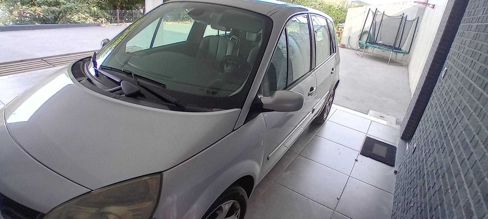 Renault Megane Scenic 1.5 diesel, 105 cv