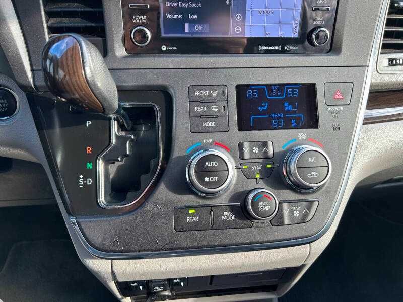 2018 Toyota Sienna