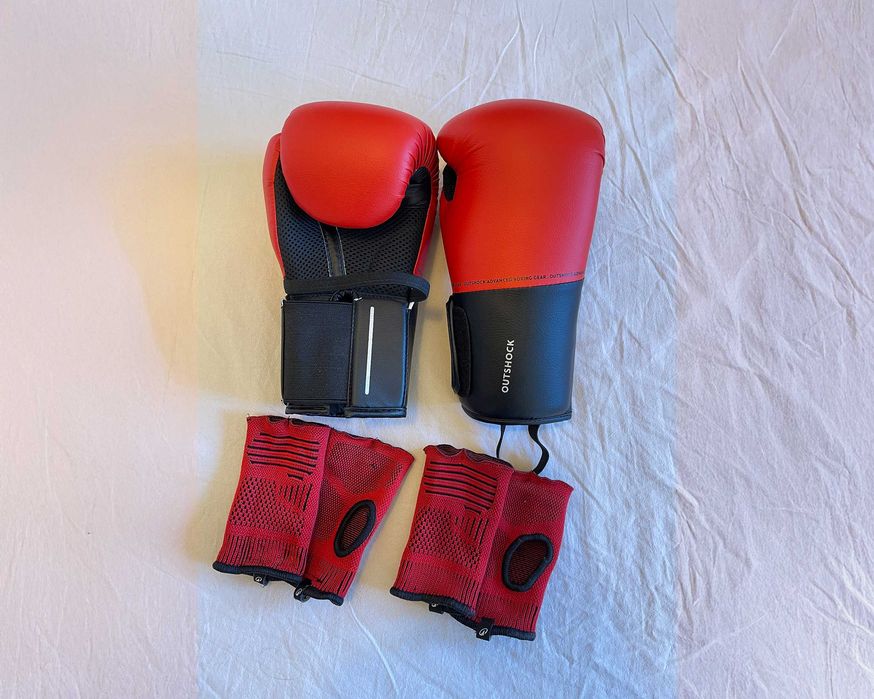 Luvas de boxe vermelhas Decathlon 8oz e OFERTA de mitenes
