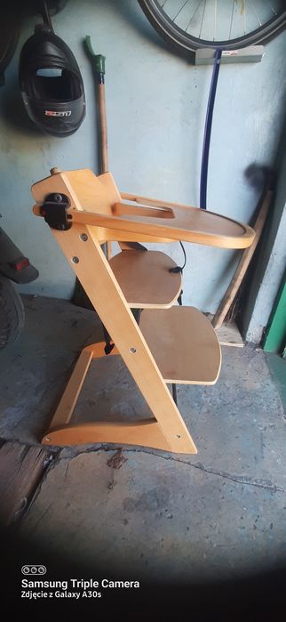 Fotelik do karmienia