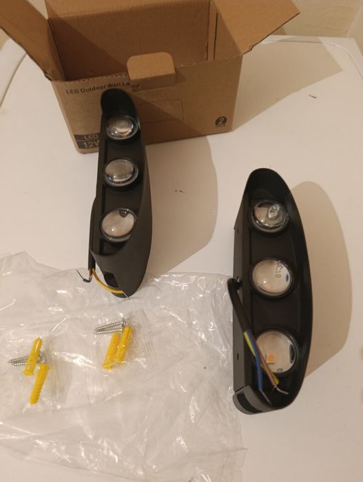 Zestaw 2x Nowoczesna Zewnętrzna Lampa Ścienna LED 12W, 4500K, IP65 - W