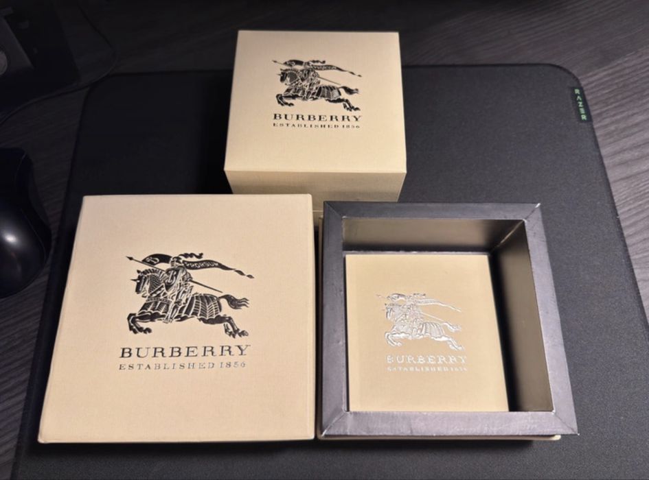 Piękny zegarek Burberry BU9026 swiss made, sapphire crystal