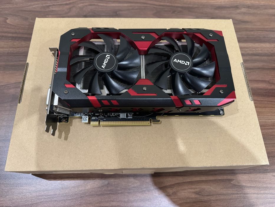Продам відеокарту PowerColor Radeon RX 580 Red Devil V2 8GB 1350MHz