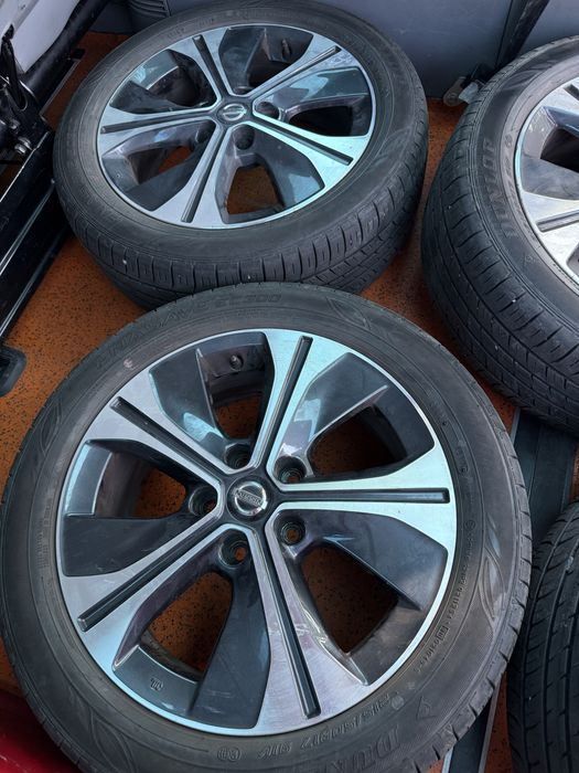 Колеса з дисками 215/50R17 DUNLOP
