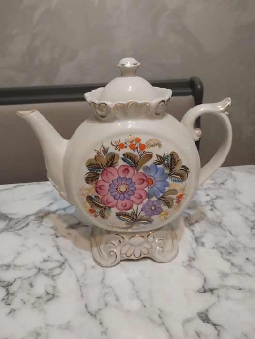 Вінтажний чайник.