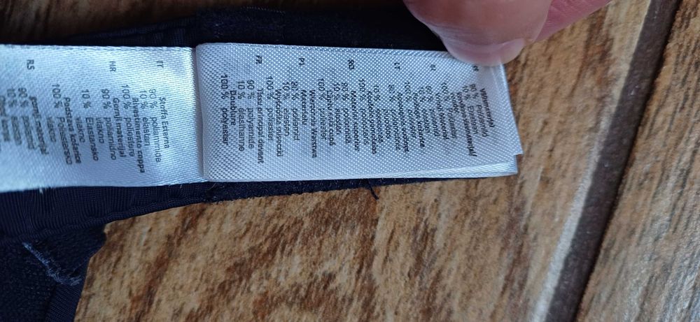 Granatowy biustonosz Flame w r. 80 B