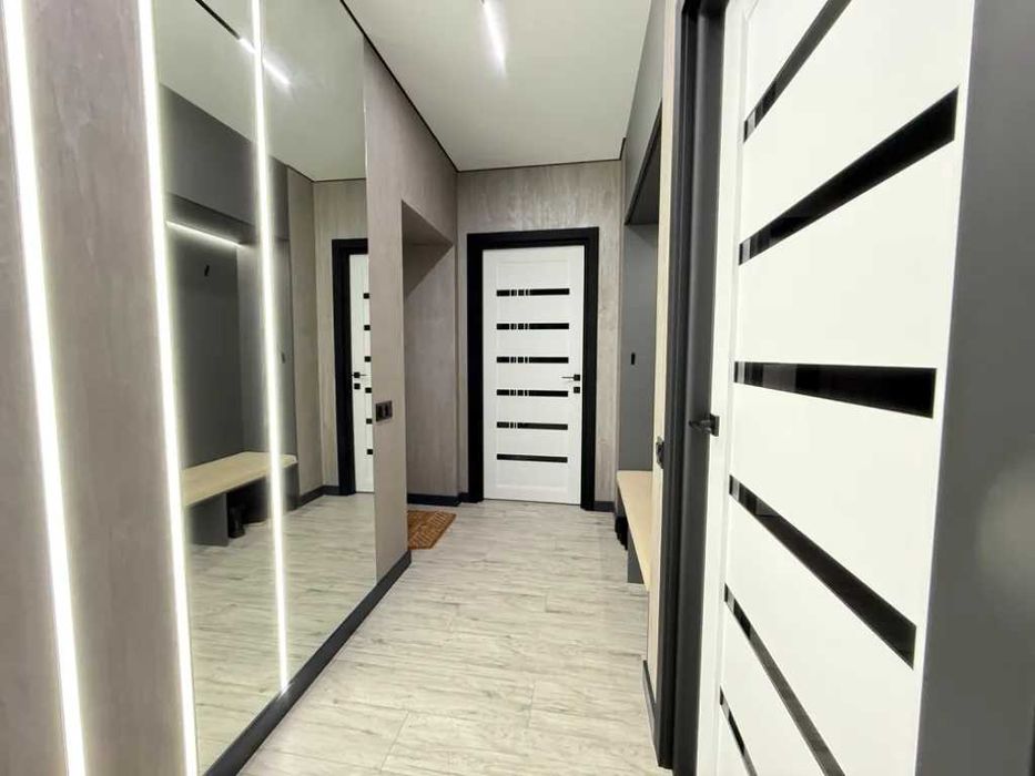 Apartment in Slobozhanske, Dniprovskyy rayon - More