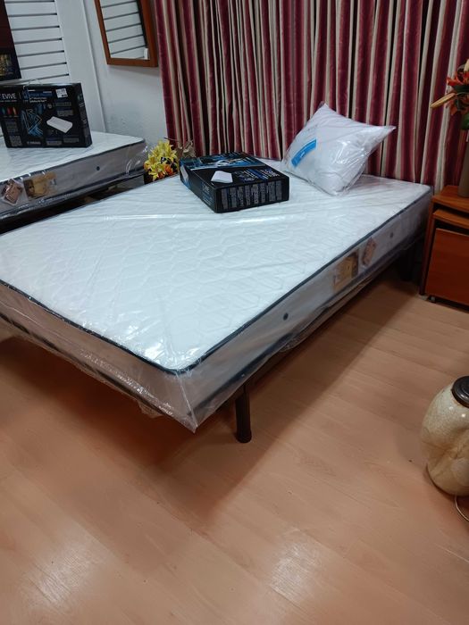 Colchão casal Ortopédico 195x140, NOVO.