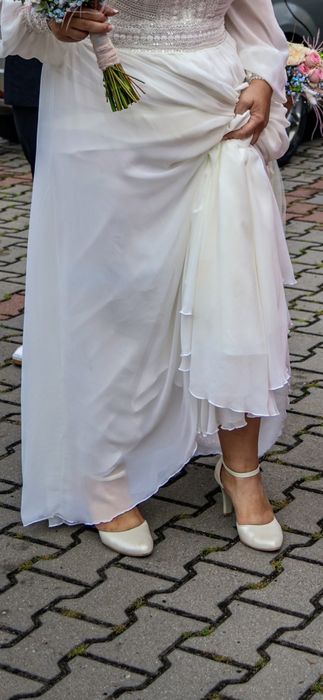 Brilu. Buty ślubne