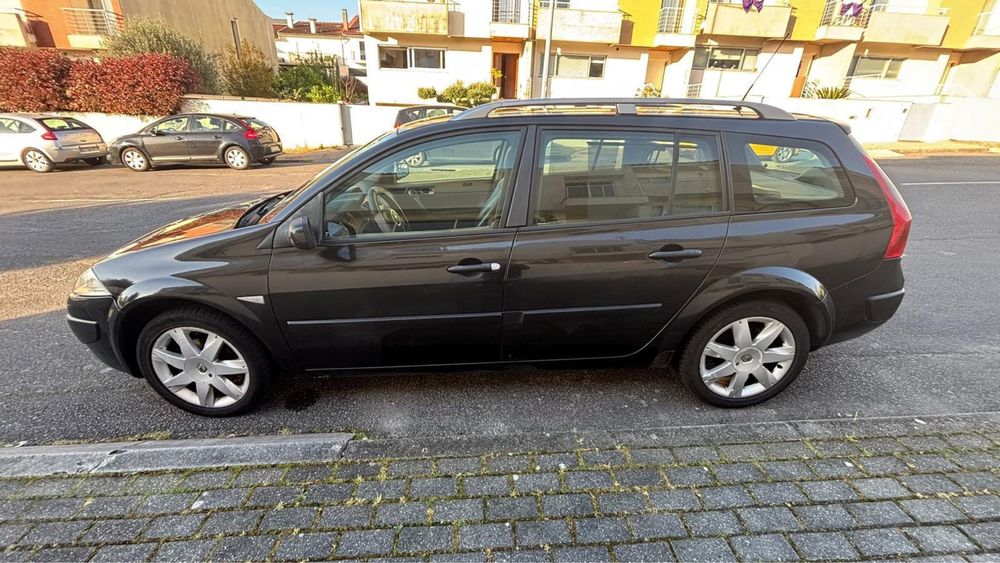 Renault Mégane Break – junho de 2007 – 1.5 dCi – 250.629 km