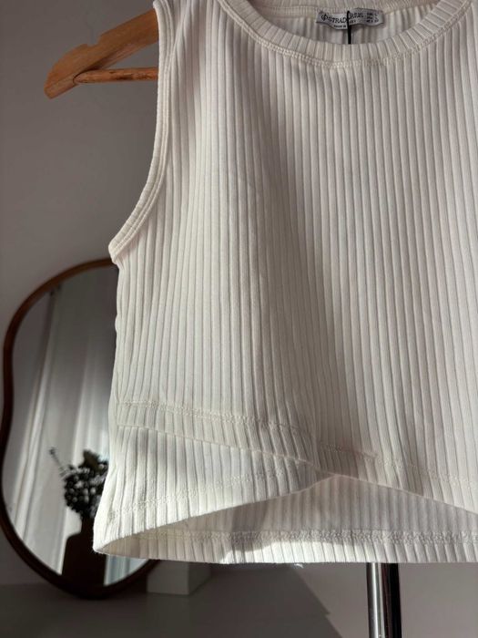 Top Branco Canelado Cruzado Stradivarius tam.L