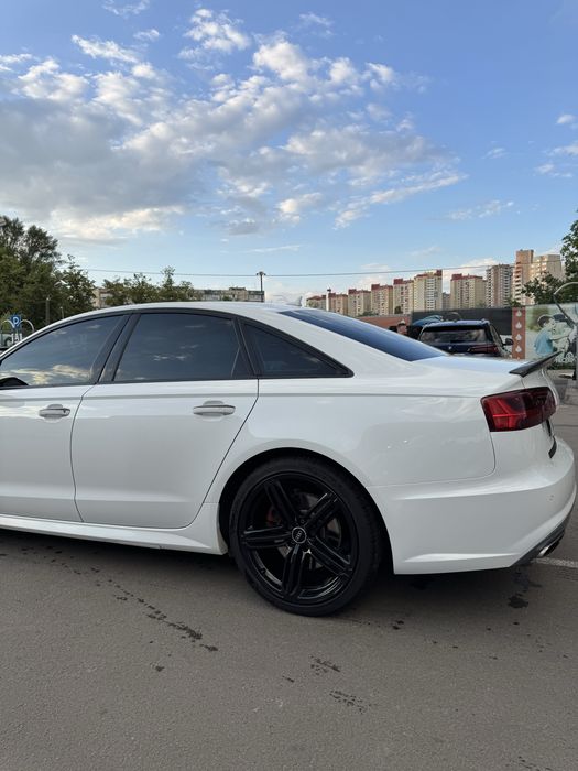 Продам Audi A6C7