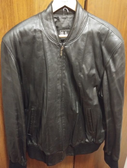 Мужская кожаная куртка.