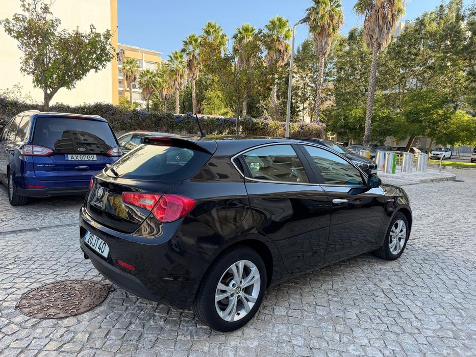 Alfa Romeo Giulietta 1.6 JTDm diesel 105 cv Nacional ! — photo 4