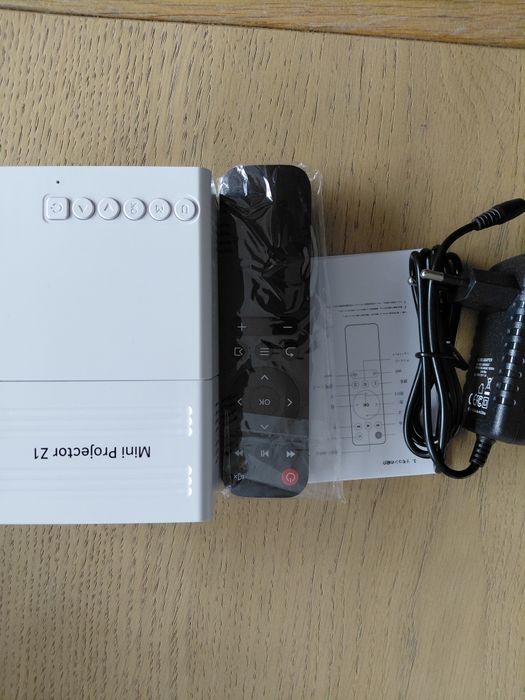 Mini projektor Z1