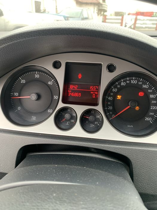 Vw passat kombi tdi uszkodzony