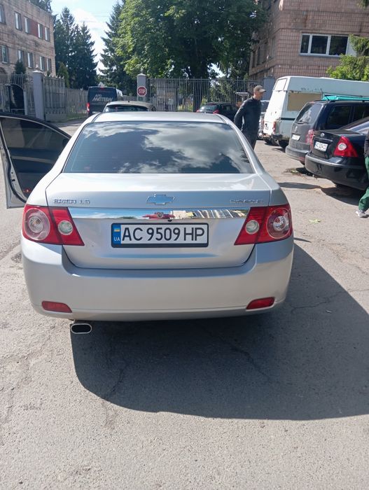 Шевроле епіка  газ бензин 2.0   2008