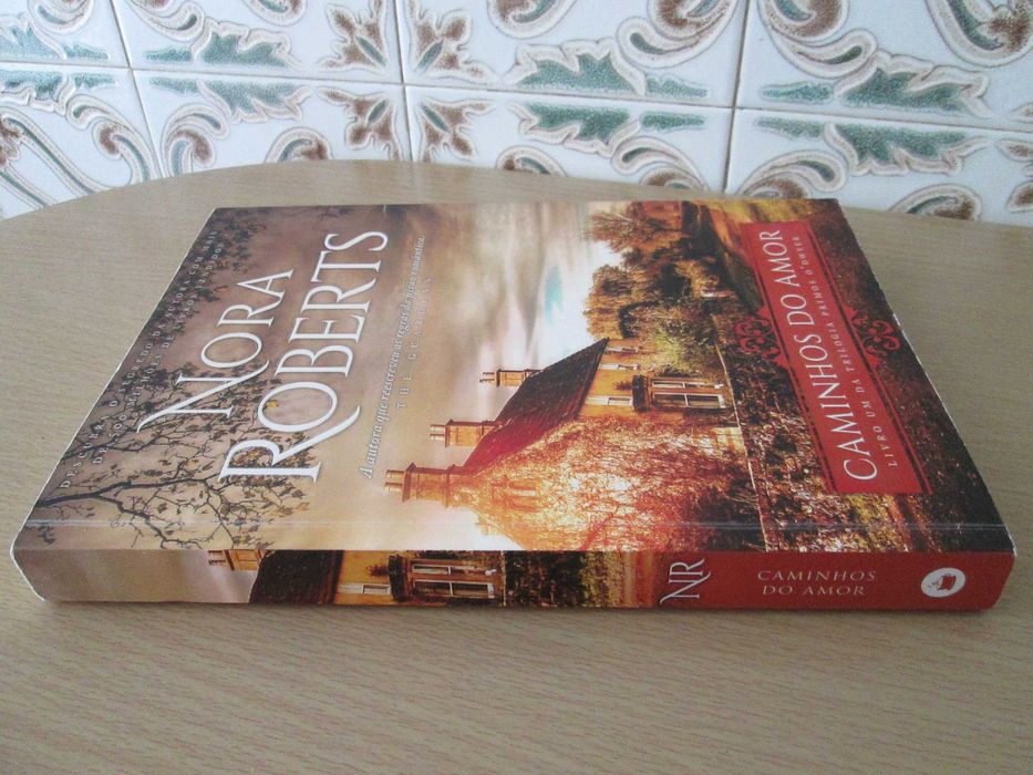 Caminhos do Amor de Nora Roberts