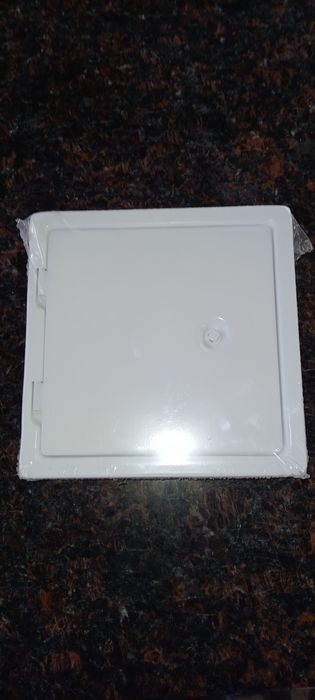 Drzwiczki wyczystkowe do komina białe metalowe