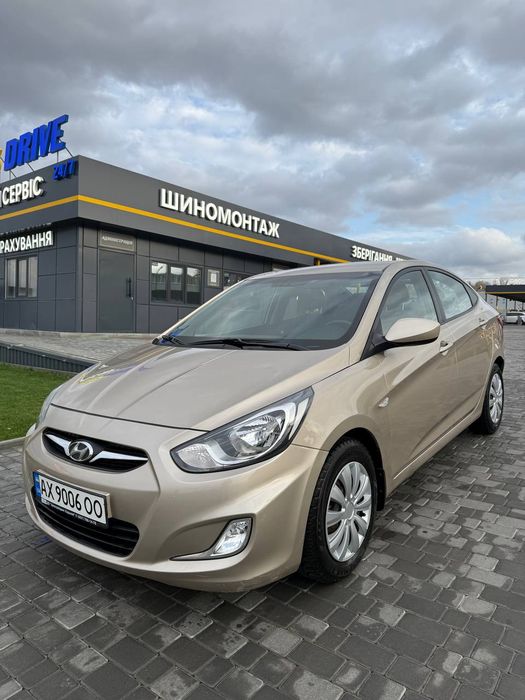 Оренда Hyundai Accent (газ/бензин)