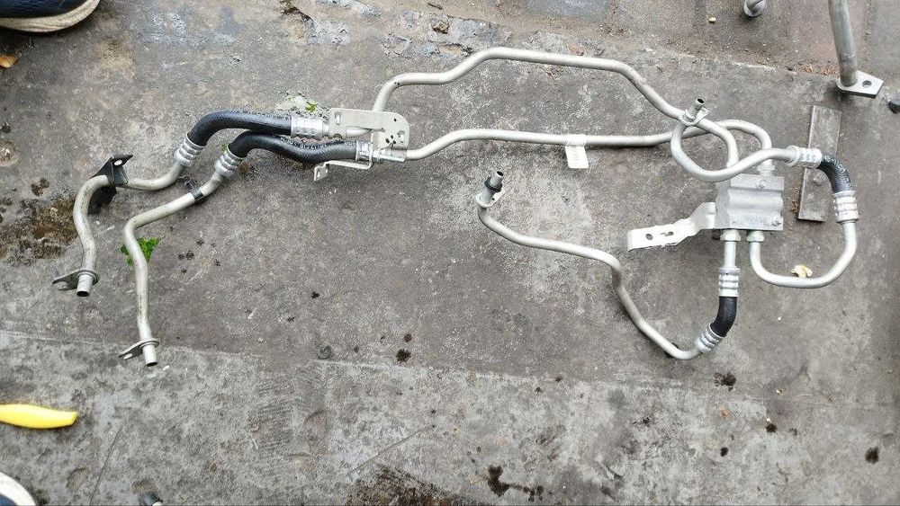 Патрубок трубка Ford Escape 1.5 ecoboost