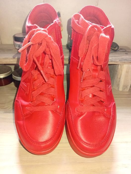 Buty sportowe na koturnie Vans, sneakersy
