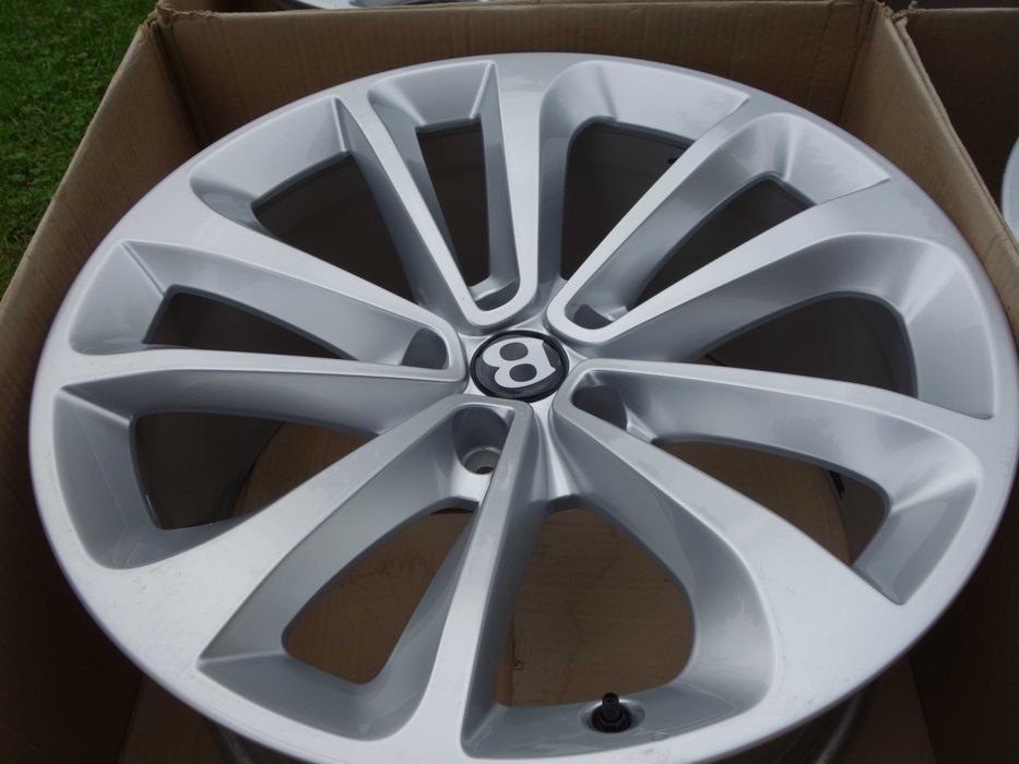 Felgi BENTLEY BENTAYGA 21'' Nowe Oryginał