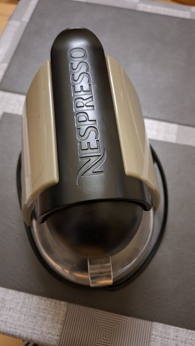 Express kapsułkowy Nespresso Krups sprzedam