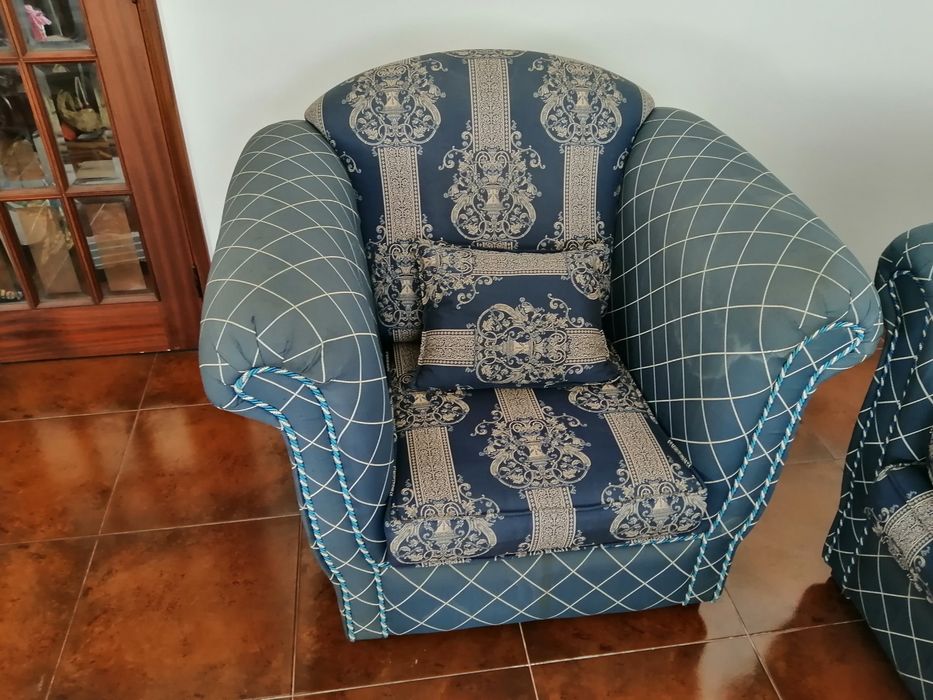 Terno de sofás de sala