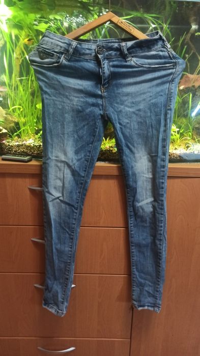 Женские джинсы "Armani"
