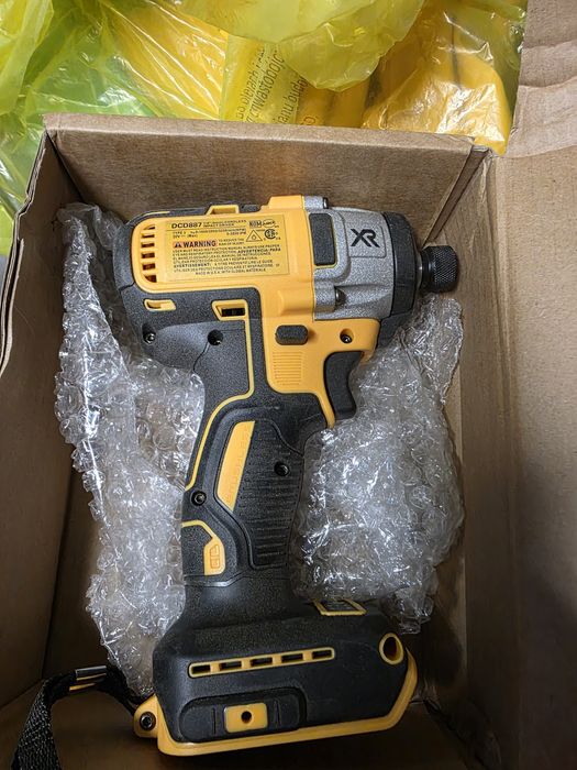 Zakrętarka DeWalt DCD887 wyprzedaż