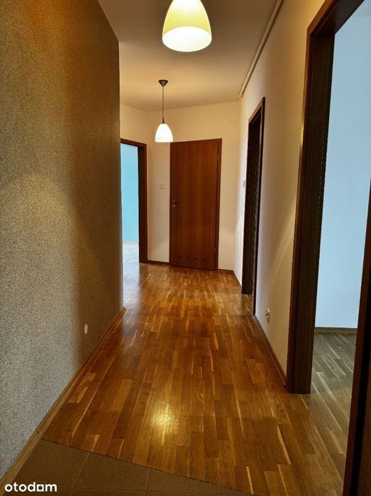Przestronne 3-pokojowe/ Balkon / Miejsce w garażu podziemnym w cenie !