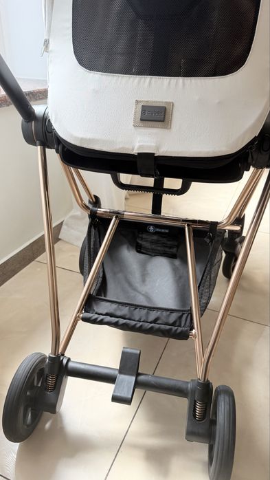 Прогулянкова каляска Cybex Mios