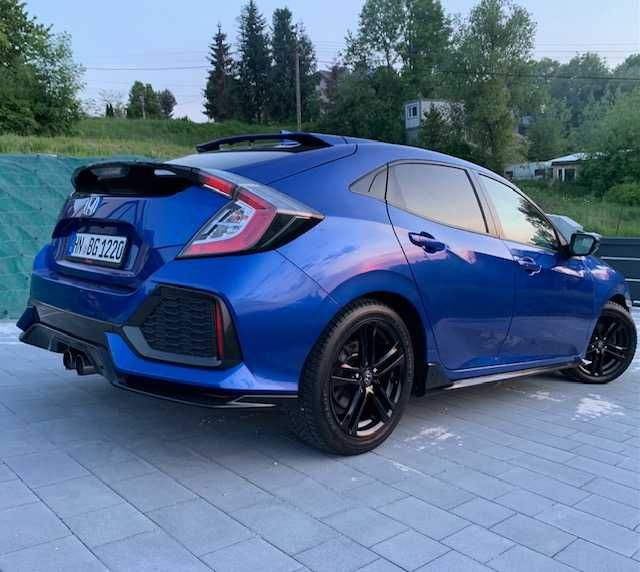 HONDA Civic X 2017 - 5d  drzwi tył B593m