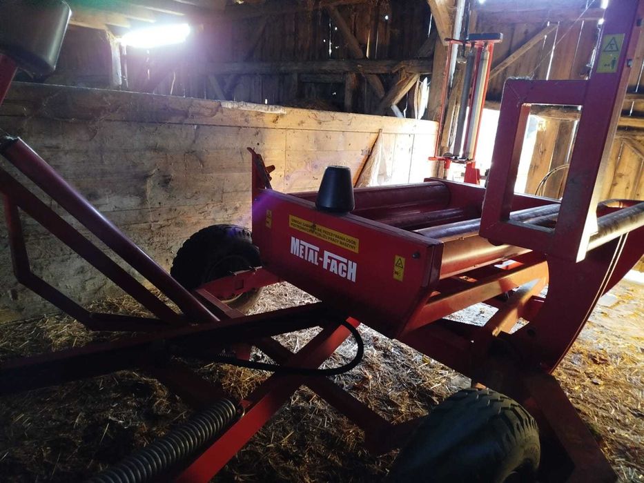 Metal-Fach Z577 Owijarka bel - samozaładowcza