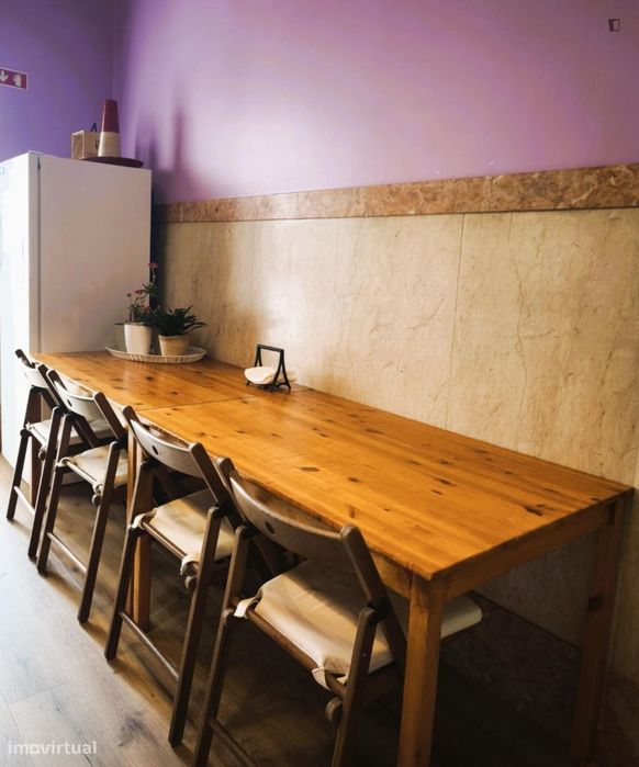 Quarto - localizado em Picoas Lisbon