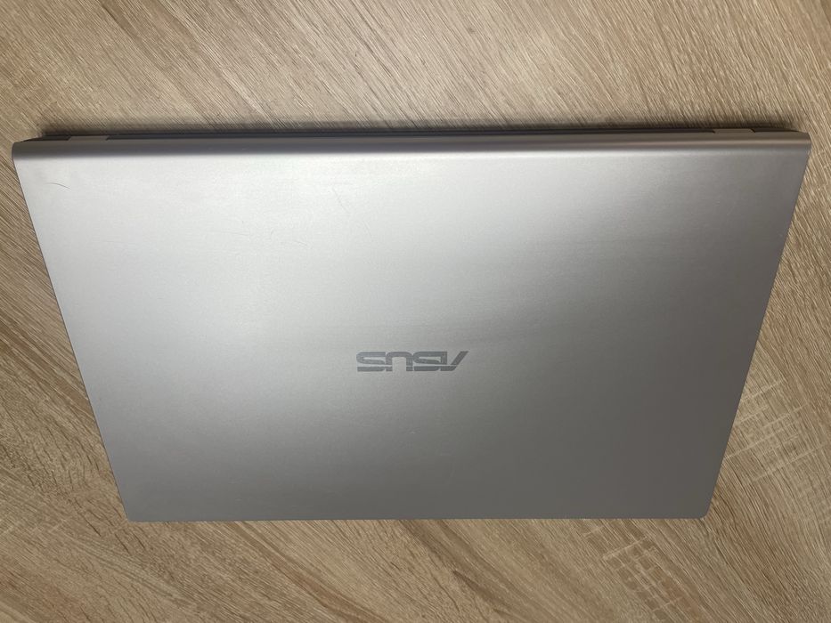 Laptop Asus VivoBook