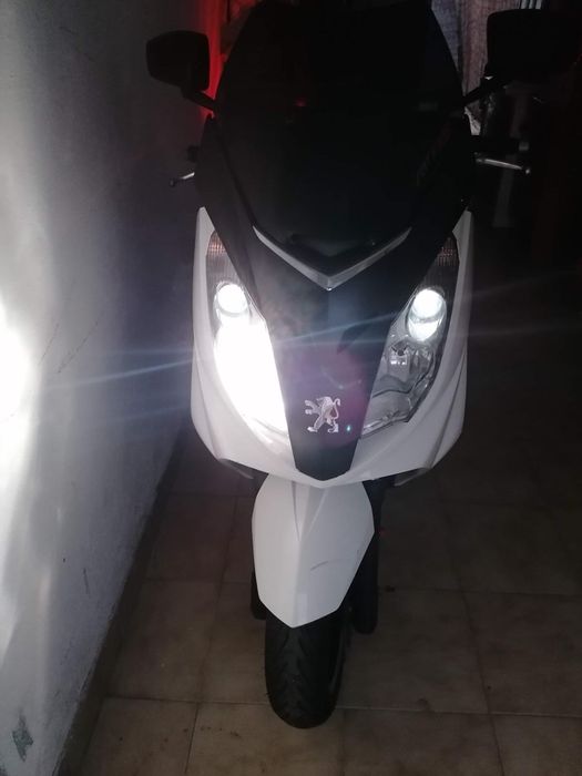 Pegeot satelis 125