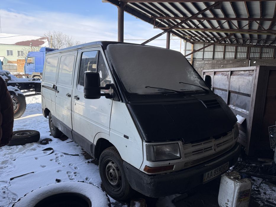 reno trafic продаж білий