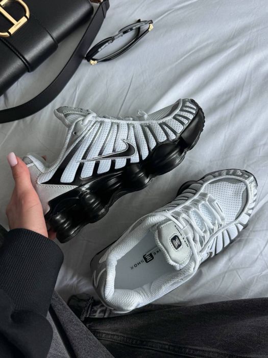 Жіночі  спортивні кросівки Shox tl White Black найк шокс білі з чорним