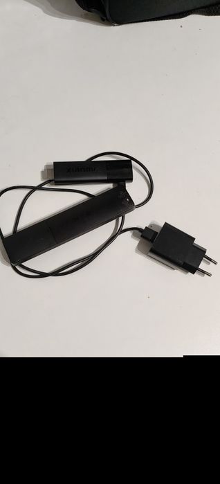 Adaptador Xiaomi para TVS não Smart com comando e fonte