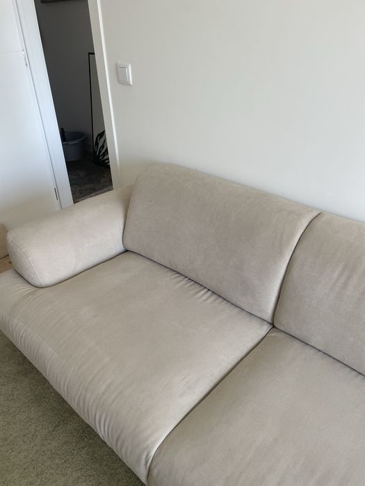 Sofá com chaise-longue