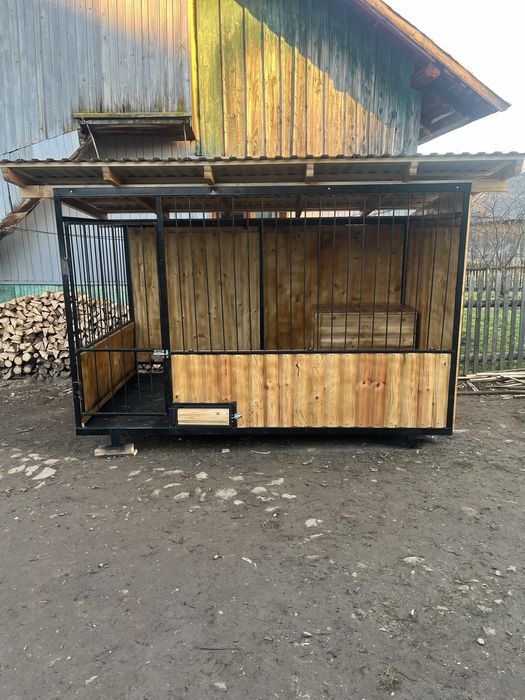 Вольєри для собак