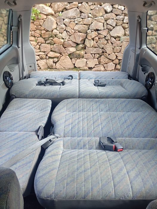 Mitsubishi space gear 1999 classe 1  8 lugares