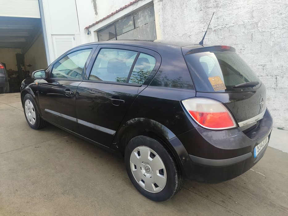 Opel Astra 1.4 Enjoy